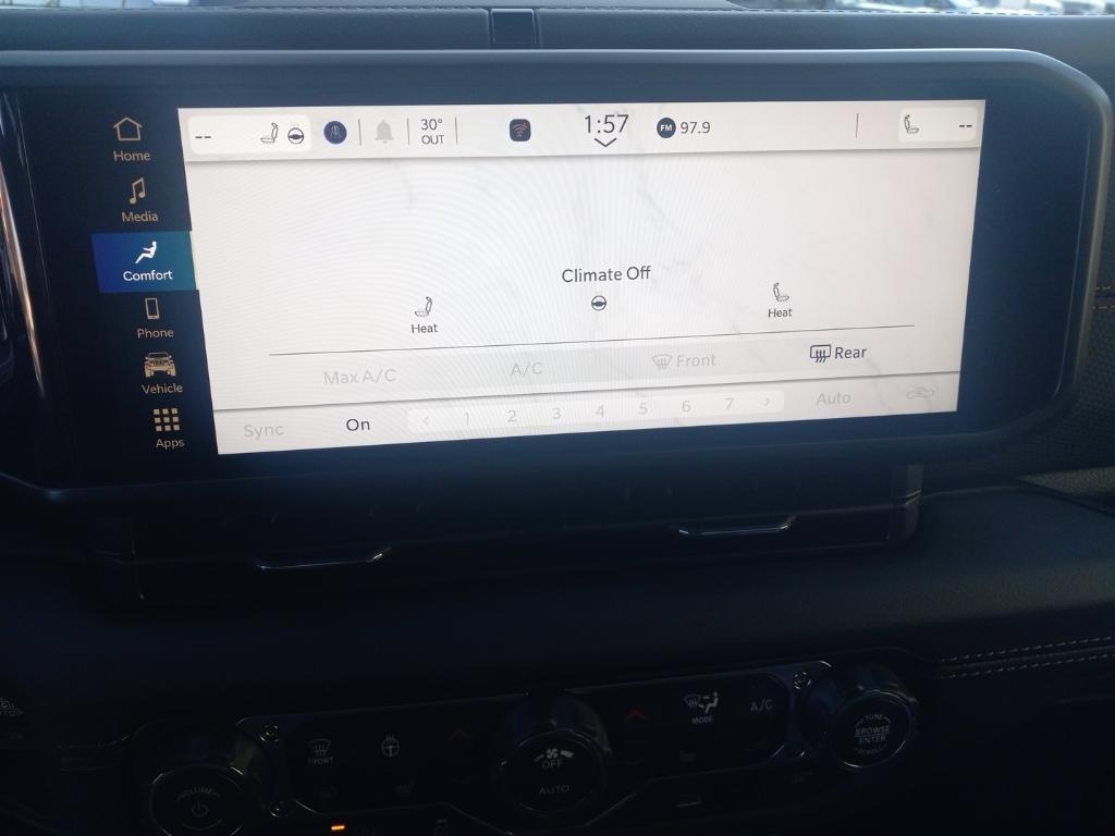 new 2026 Jeep Gladiator car, priced at $57,275