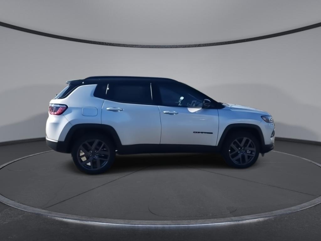 new 2026 Jeep Compass car, priced at $40,395