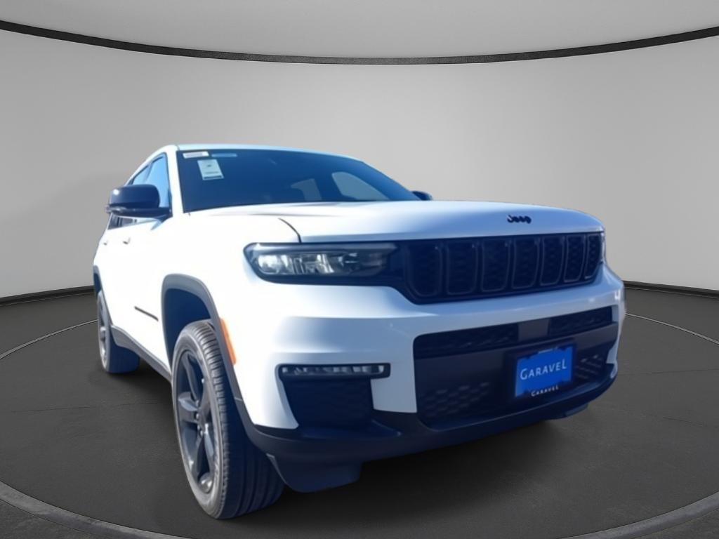 new 2025 Jeep Grand Cherokee L car, priced at $54,990
