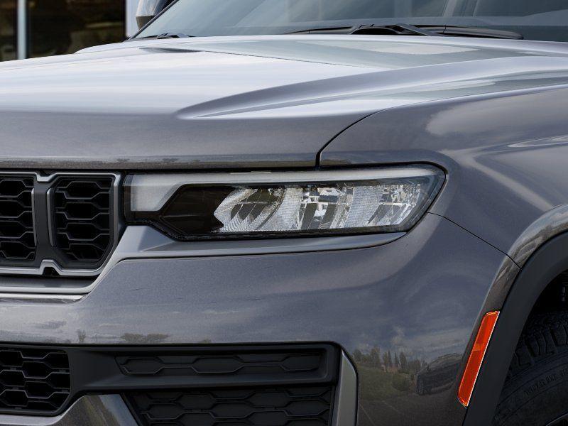 new 2026 Jeep Grand Cherokee car, priced at $49,975