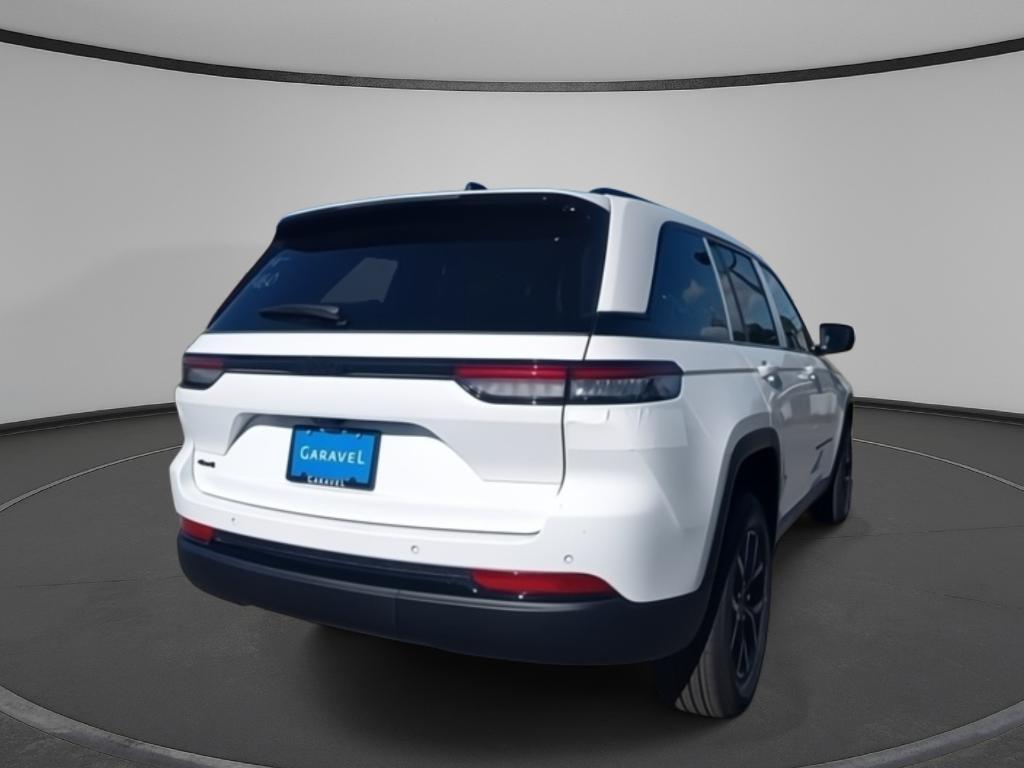 new 2025 Jeep Grand Cherokee car