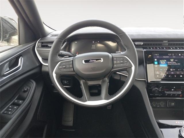 new 2025 Jeep Grand Cherokee car