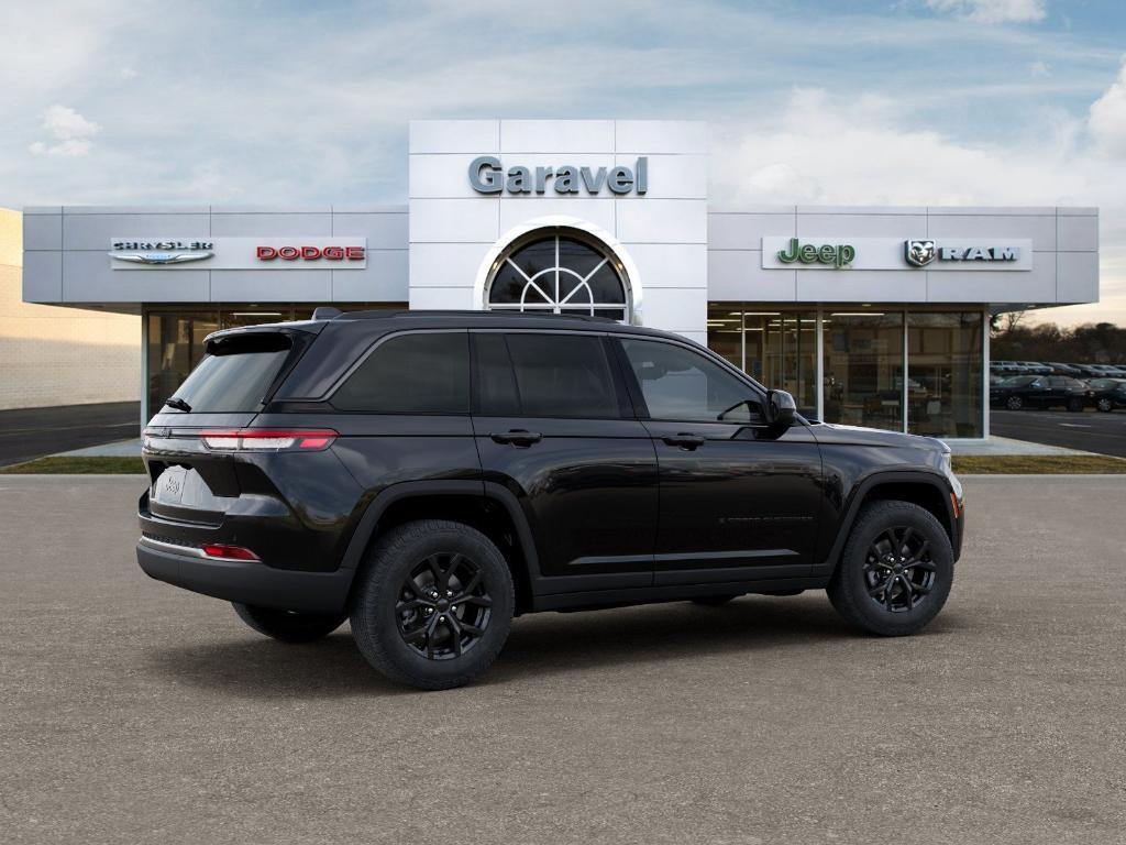 new 2026 Jeep Grand Cherokee car, priced at $48,525