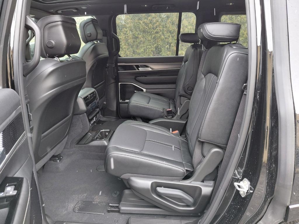 new 2026 Jeep Grand Wagoneer car, priced at $78,625