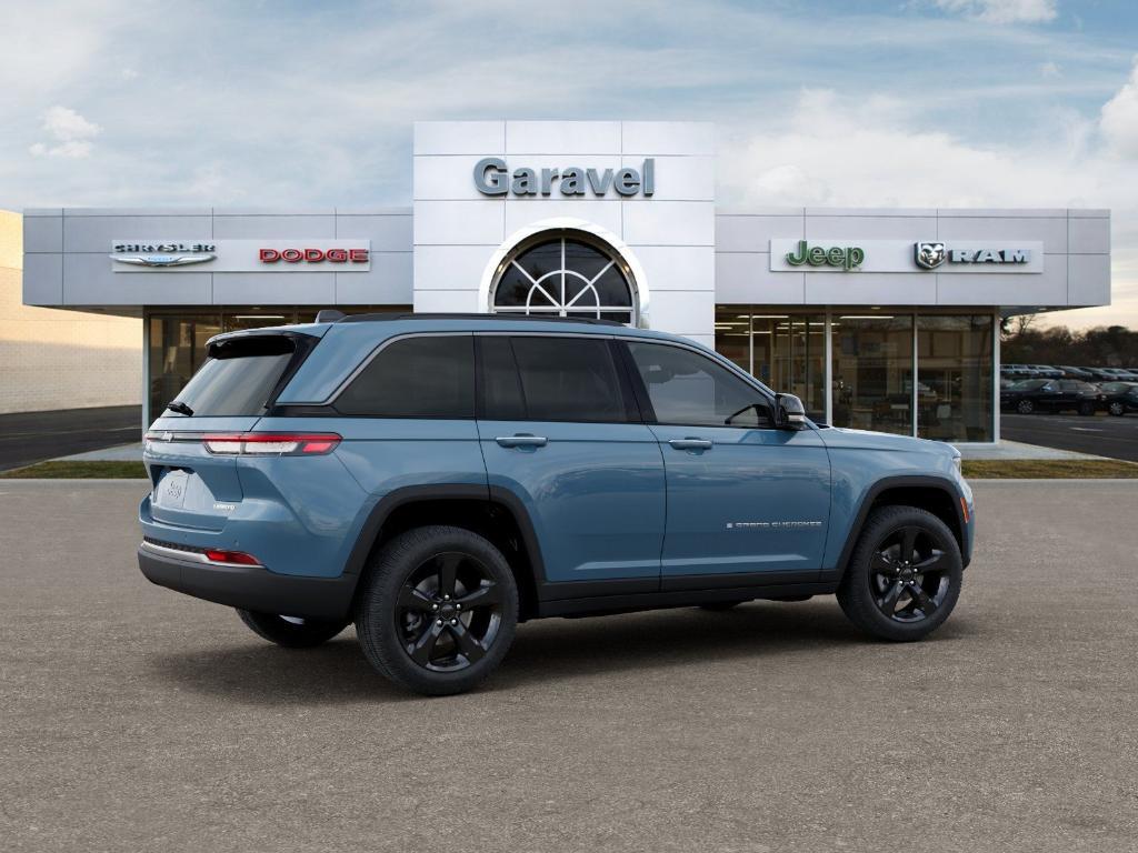 new 2026 Jeep Grand Cherokee car, priced at $50,910