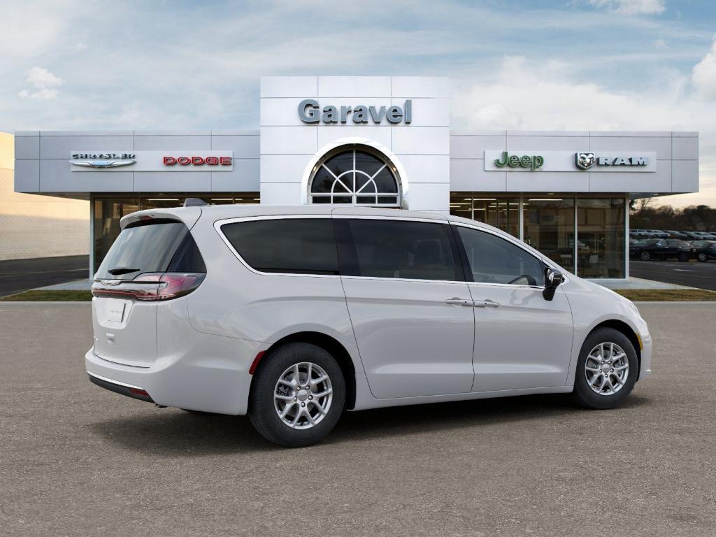 new 2026 Chrysler Pacifica car, priced at $45,640