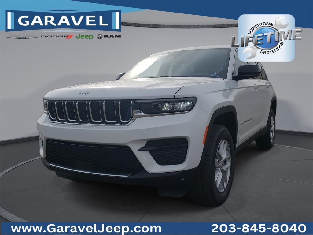 new 2025 Jeep Grand Cherokee car, priced at $43,575