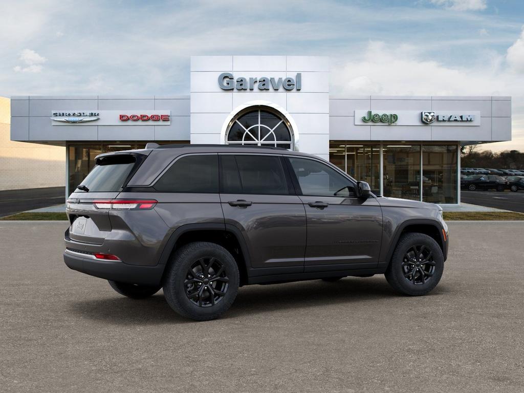 new 2026 Jeep Grand Cherokee car, priced at $50,249