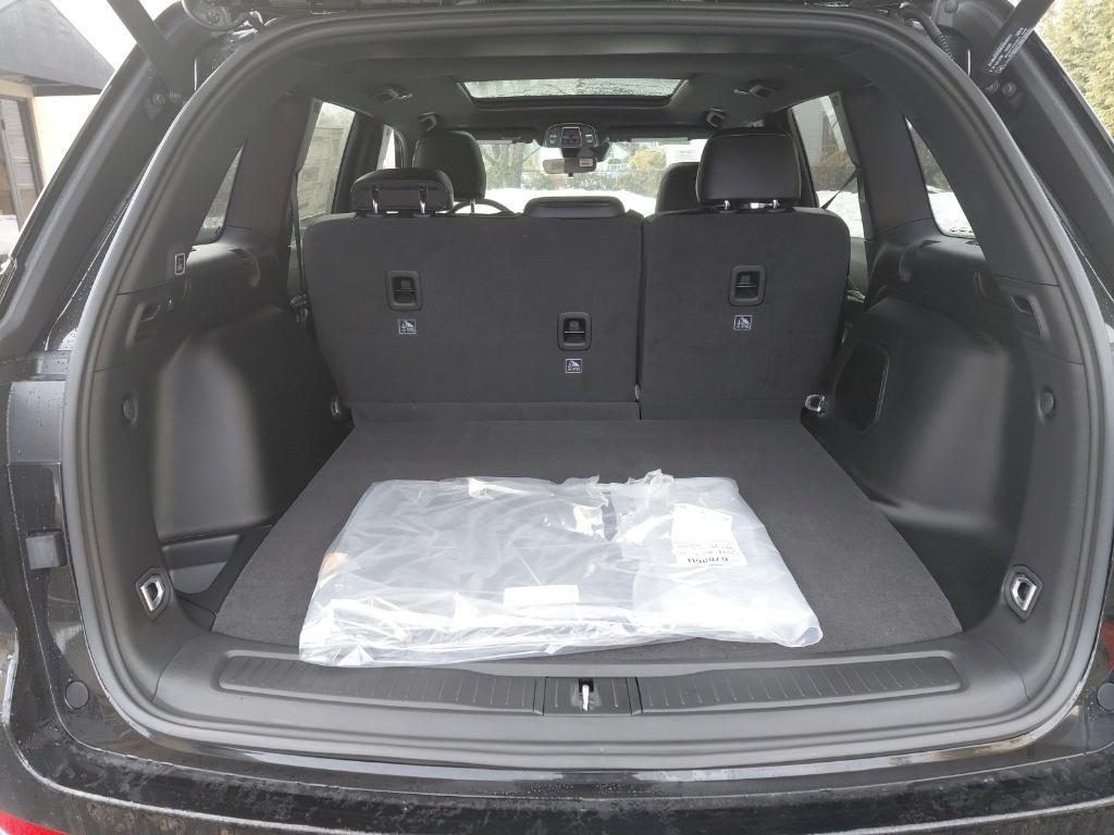 new 2026 Jeep Grand Cherokee car, priced at $50,580