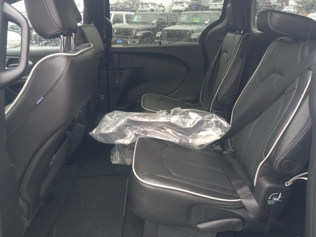 new 2026 Chrysler Pacifica car, priced at $56,055