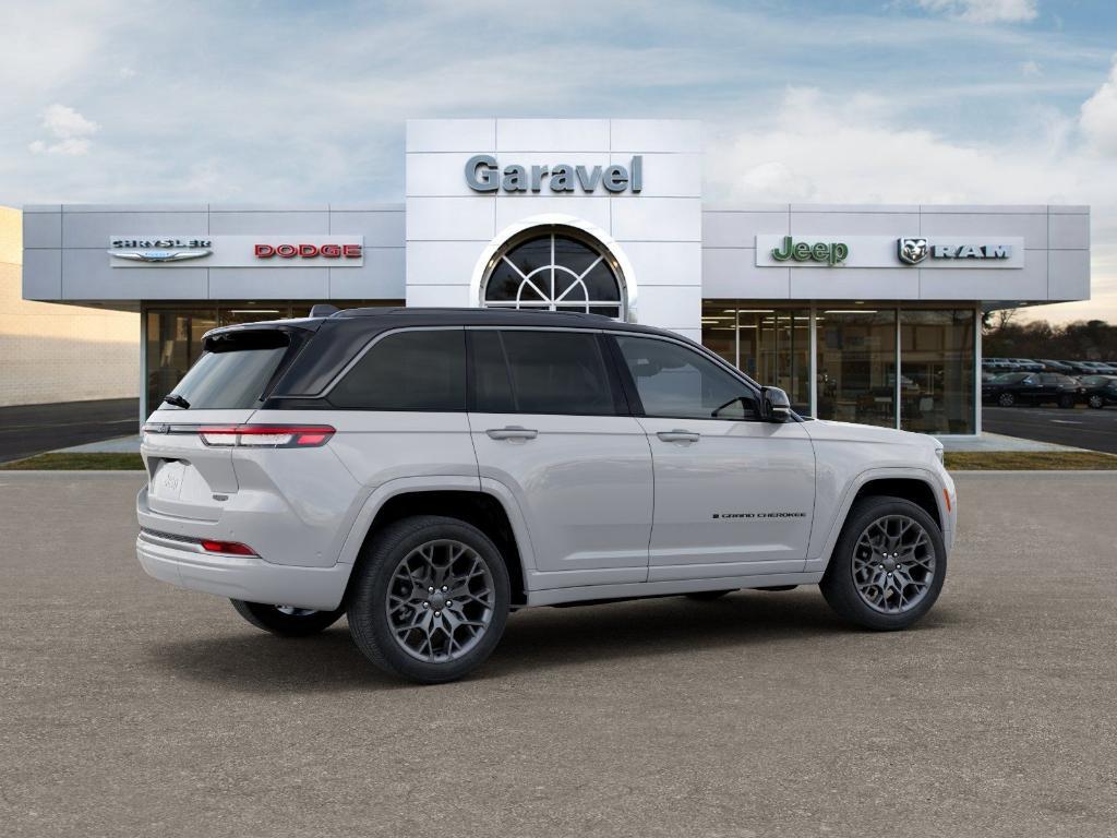 new 2026 Jeep Grand Cherokee car, priced at $66,985