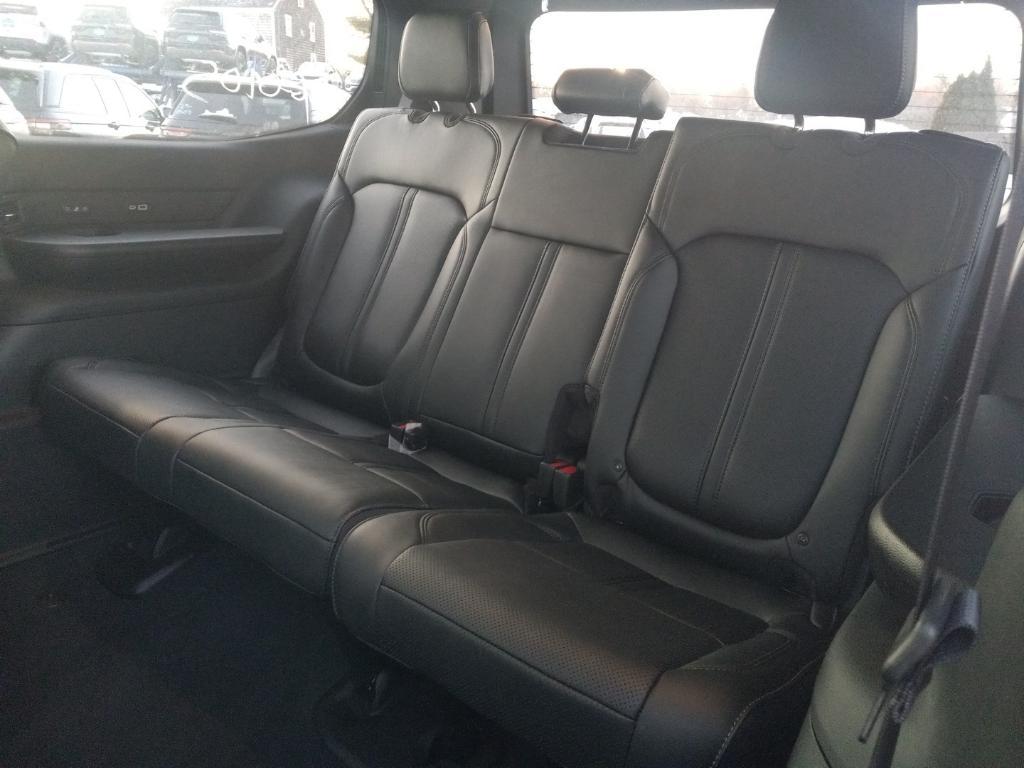 new 2026 Jeep Grand Wagoneer car, priced at $78,425