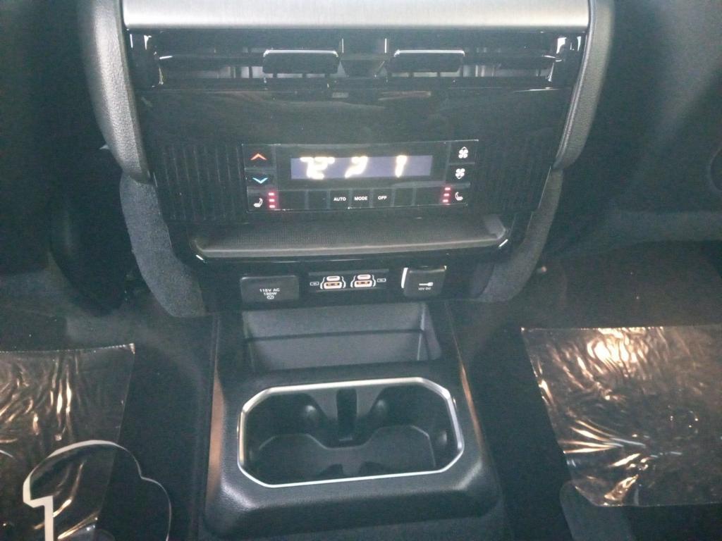 new 2026 Jeep Grand Wagoneer car, priced at $78,425