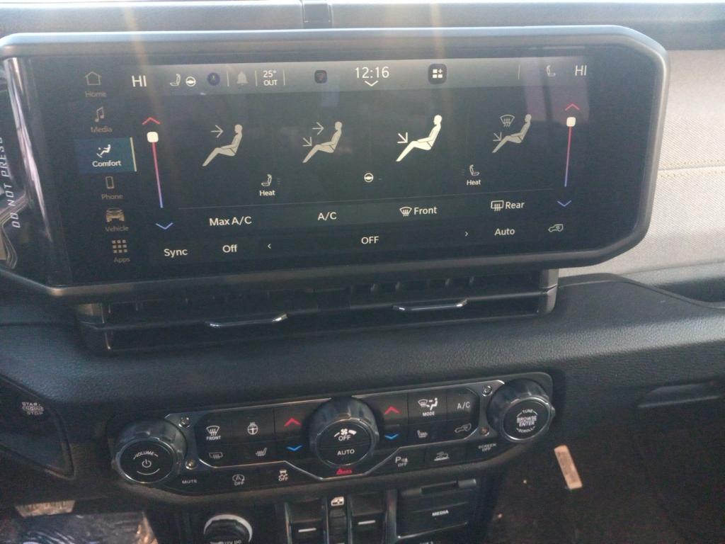 new 2026 Jeep Wrangler car, priced at $55,775