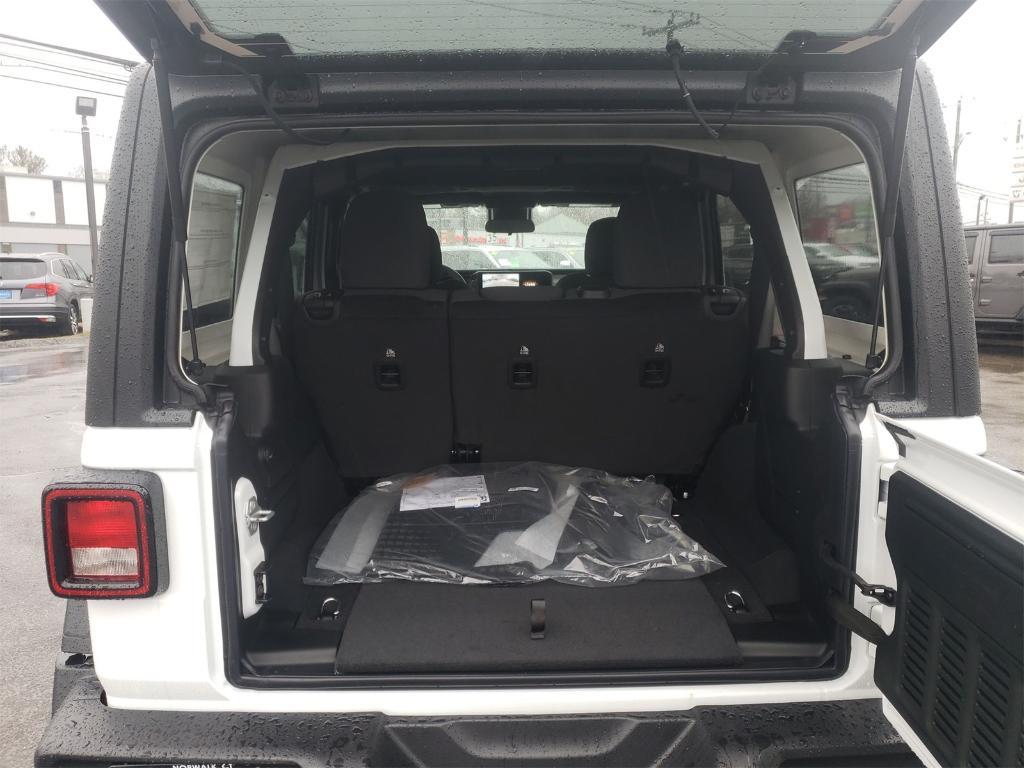 new 2025 Jeep Wrangler car, priced at $54,380