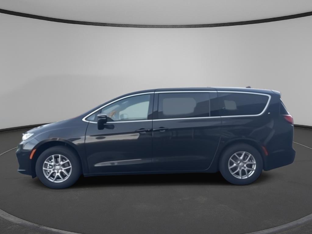 new 2026 Chrysler Pacifica car, priced at $46,335