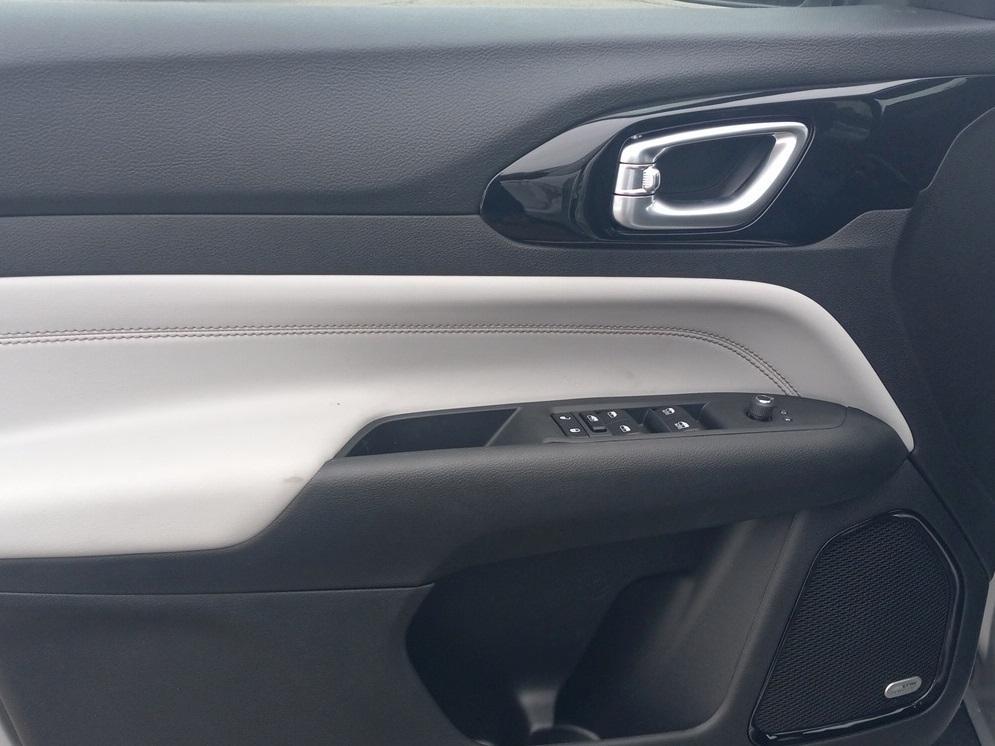 new 2026 Jeep Compass car, priced at $37,775