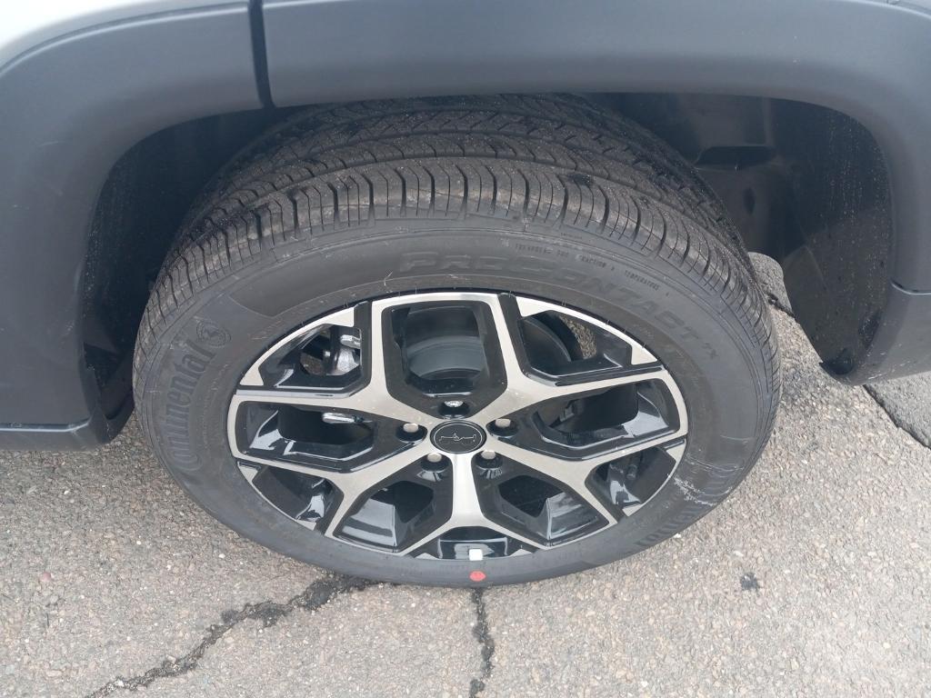 new 2026 Jeep Compass car, priced at $37,775