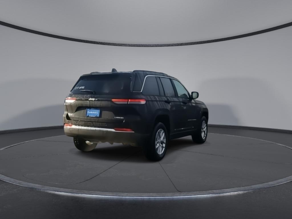 new 2025 Jeep Grand Cherokee car, priced at $44,170