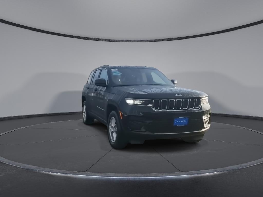 new 2025 Jeep Grand Cherokee car, priced at $44,170