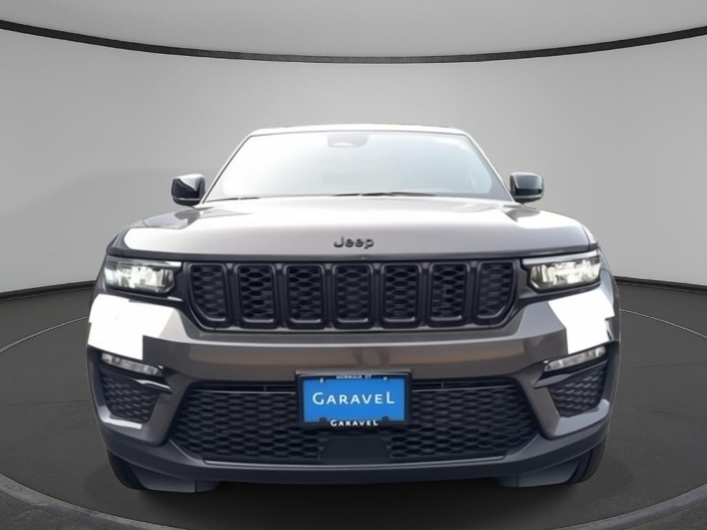new 2025 Jeep Grand Cherokee car, priced at $52,735