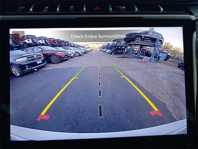 new 2025 Jeep Grand Cherokee car, priced at $49,915