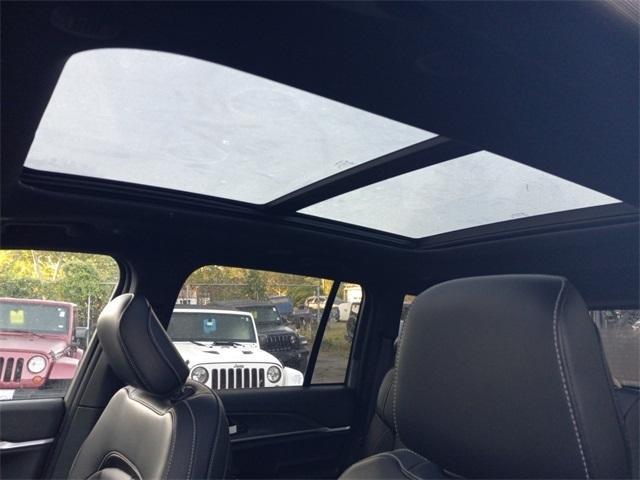 new 2025 Jeep Grand Cherokee car, priced at $49,915