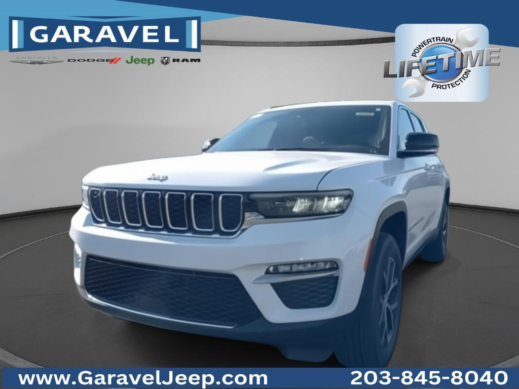 new 2025 Jeep Grand Cherokee car, priced at $49,915