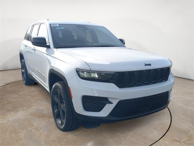 new 2025 Jeep Grand Cherokee car, priced at $47,780