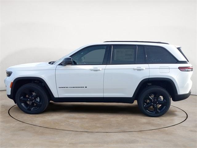 new 2025 Jeep Grand Cherokee car, priced at $47,780