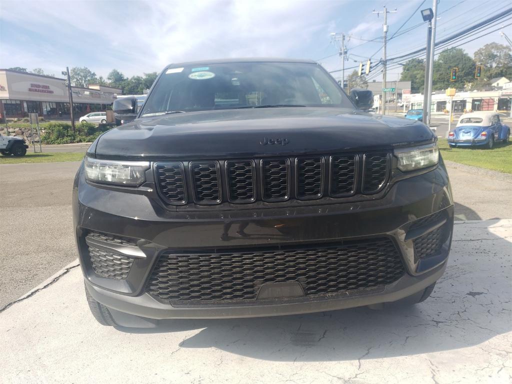 new 2025 Jeep Grand Cherokee car, priced at $48,375