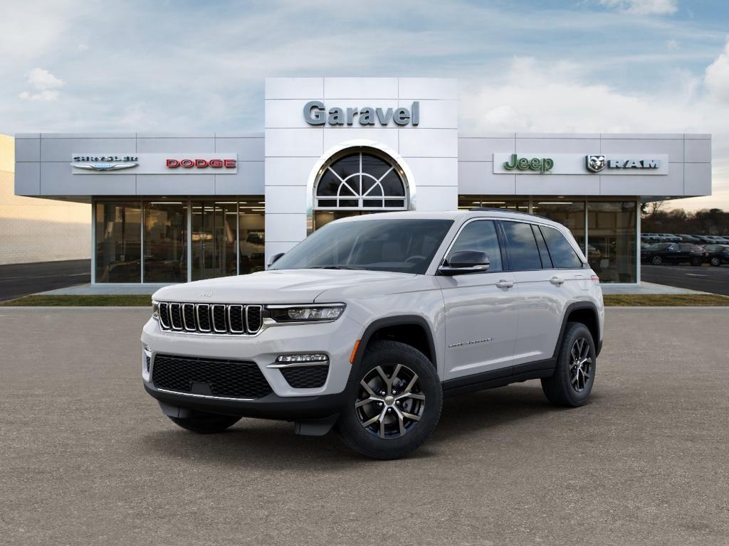 new 2025 Jeep Grand Cherokee car, priced at $49,415
