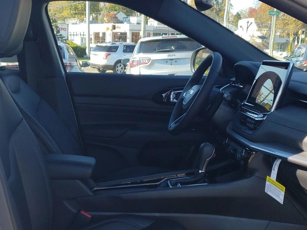 new 2026 Jeep Compass car, priced at $39,770