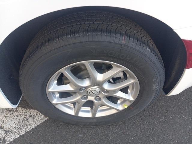 new 2026 Chrysler Pacifica car, priced at $46,920