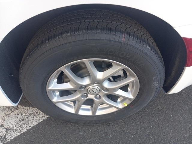 new 2026 Chrysler Pacifica car, priced at $46,920