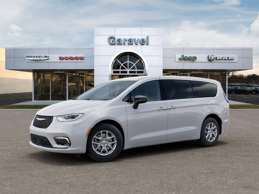 new 2026 Chrysler Pacifica car, priced at $46,920