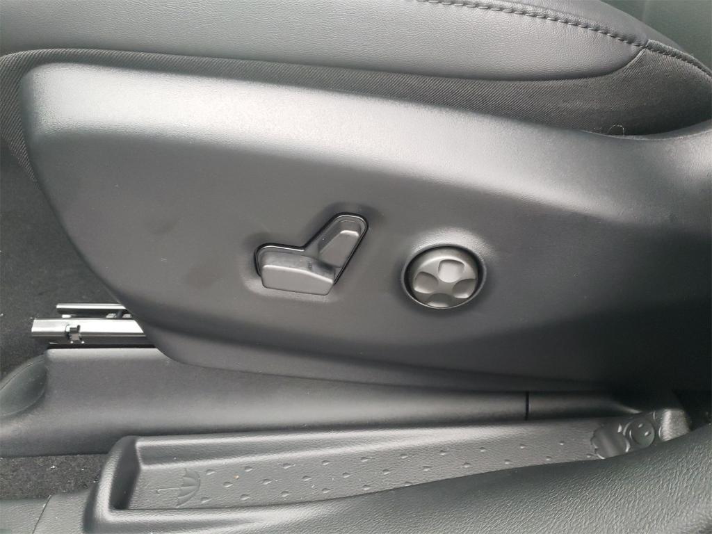 new 2026 Chrysler Pacifica car, priced at $46,920