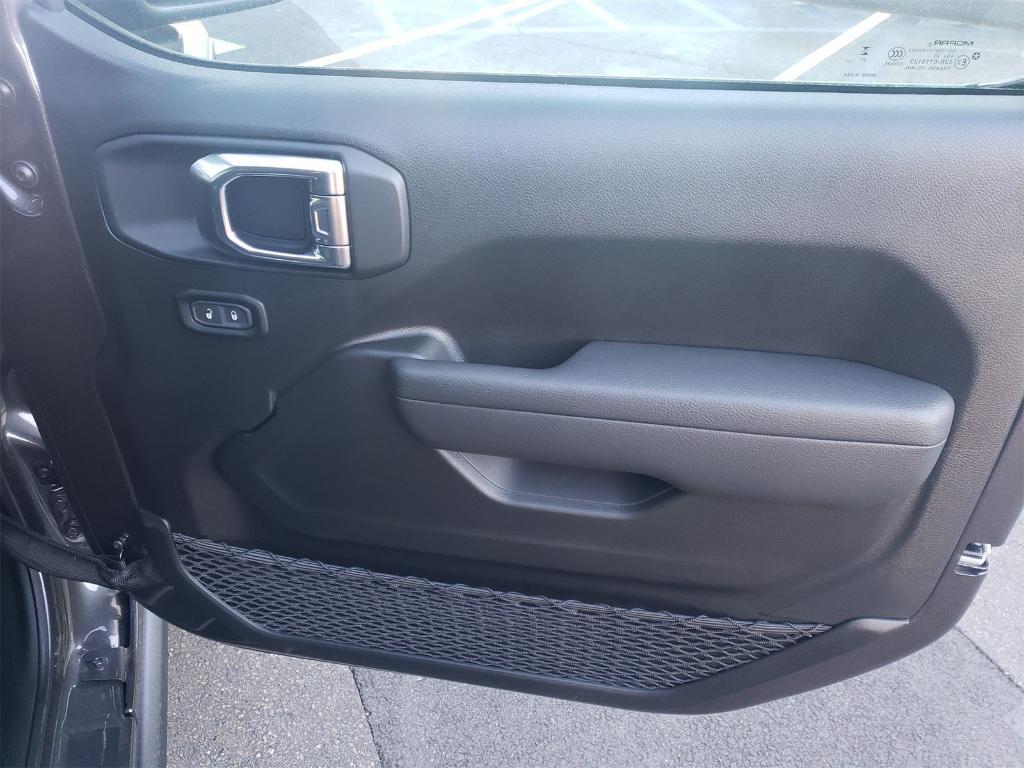 new 2026 Jeep Wrangler car, priced at $51,995