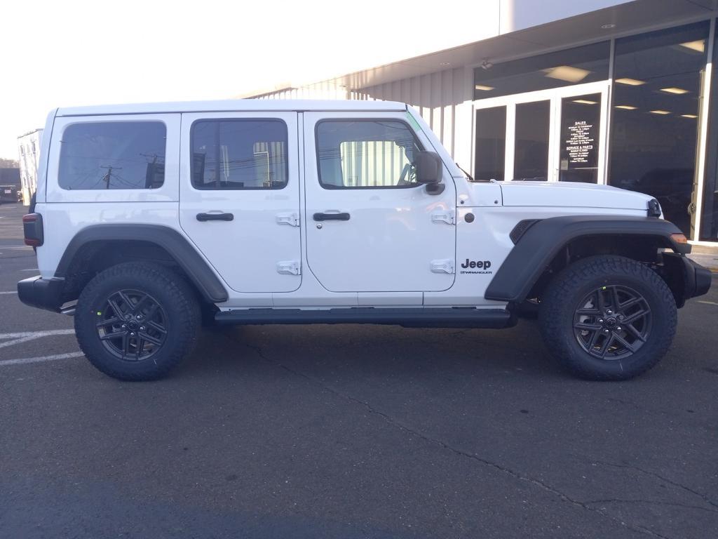 new 2026 Jeep Wrangler car, priced at $51,580