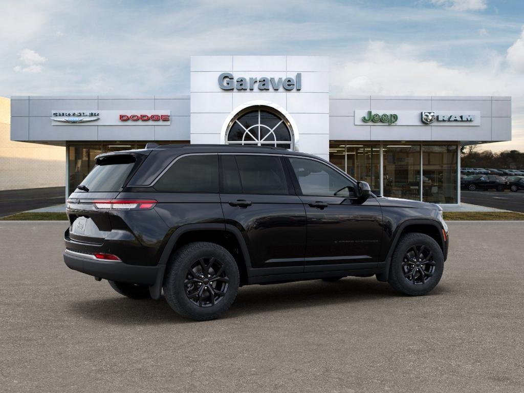 new 2026 Jeep Grand Cherokee car, priced at $49,975