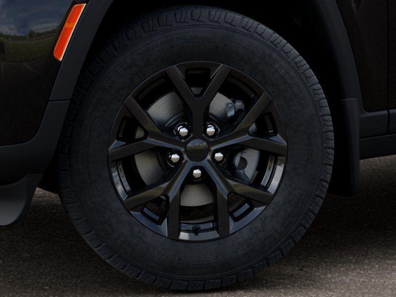 new 2026 Jeep Grand Cherokee car, priced at $49,975