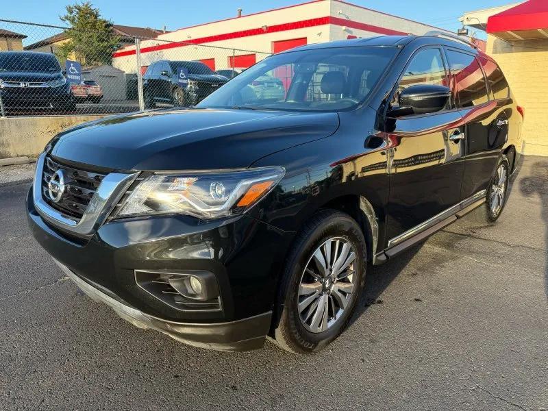 used 2018 Nissan Pathfinder car, priced at $9,995