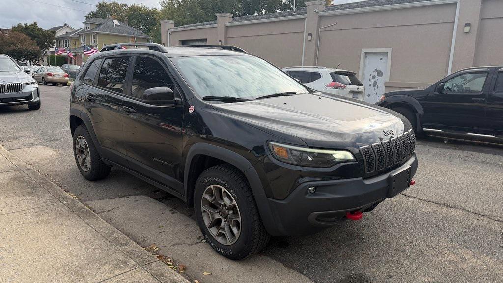 used 2022 Jeep Cherokee car, priced at $17,988