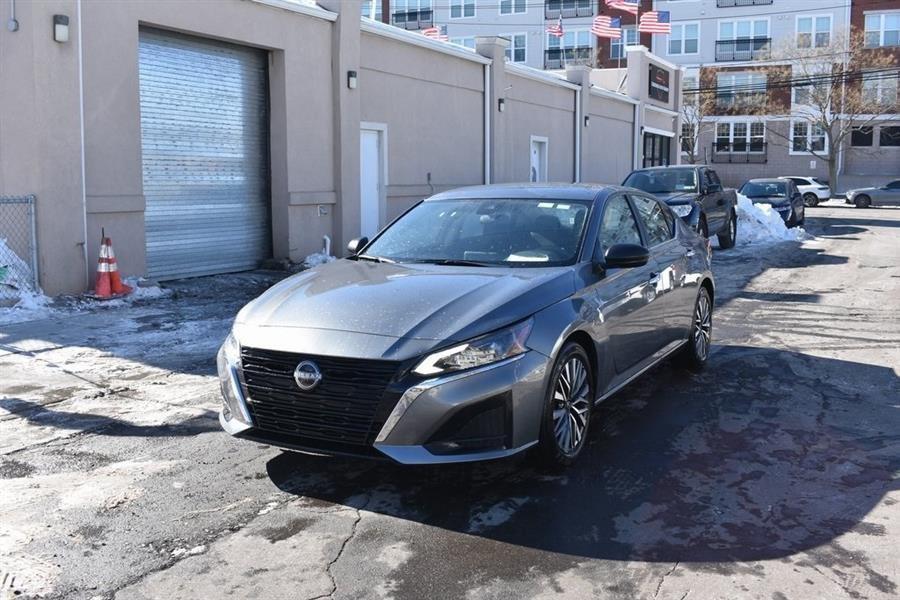 used 2025 Nissan Altima car, priced at $15,988