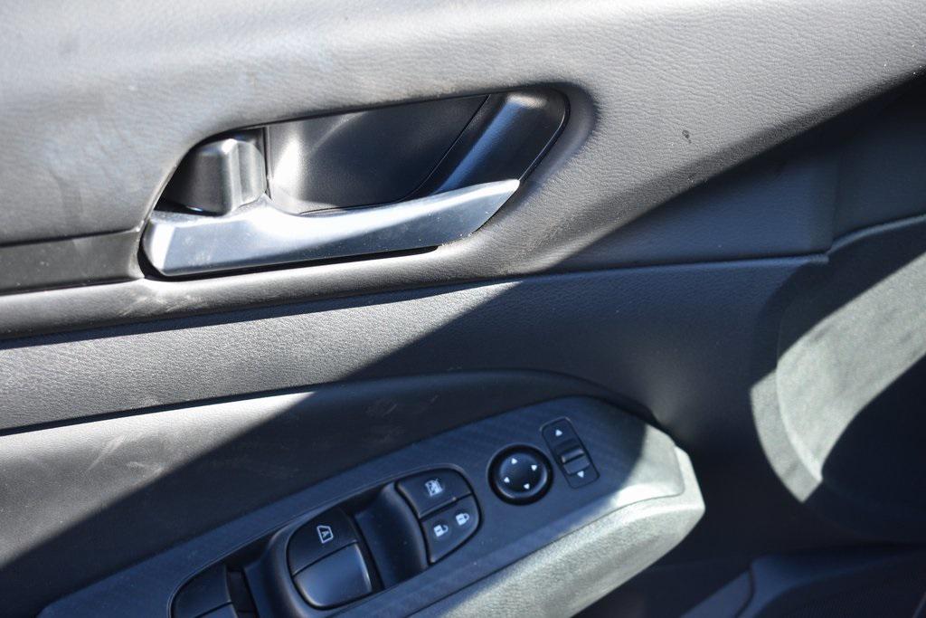 used 2025 Nissan Altima car, priced at $15,988