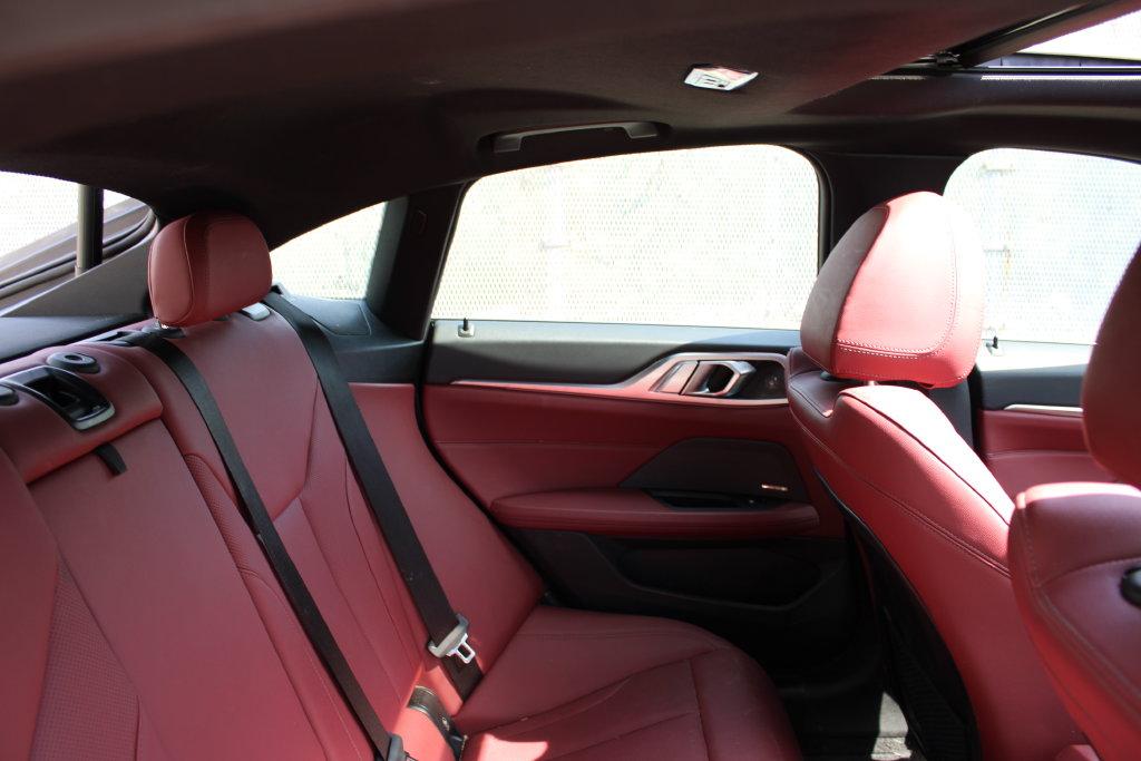 BMW i4 view 22