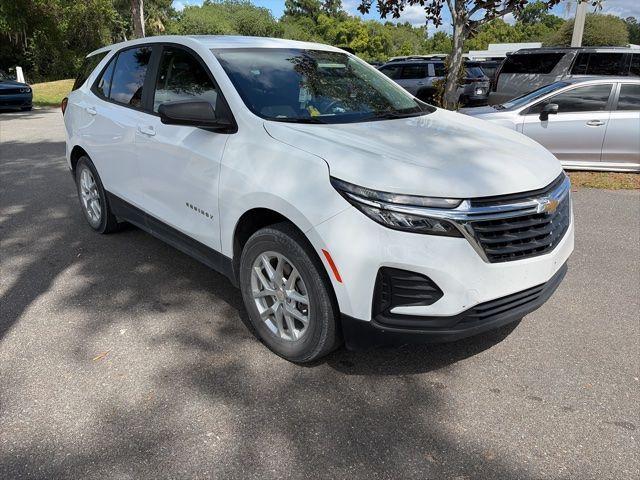 used 2022 Chevrolet Equinox car, priced at $21,293