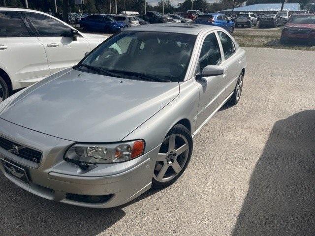 used 2005 Volvo S60 car, priced at $11,999