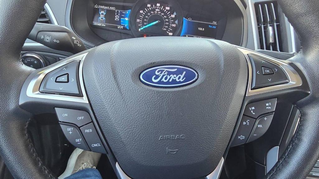 used 2024 Ford Edge car, priced at $29,800