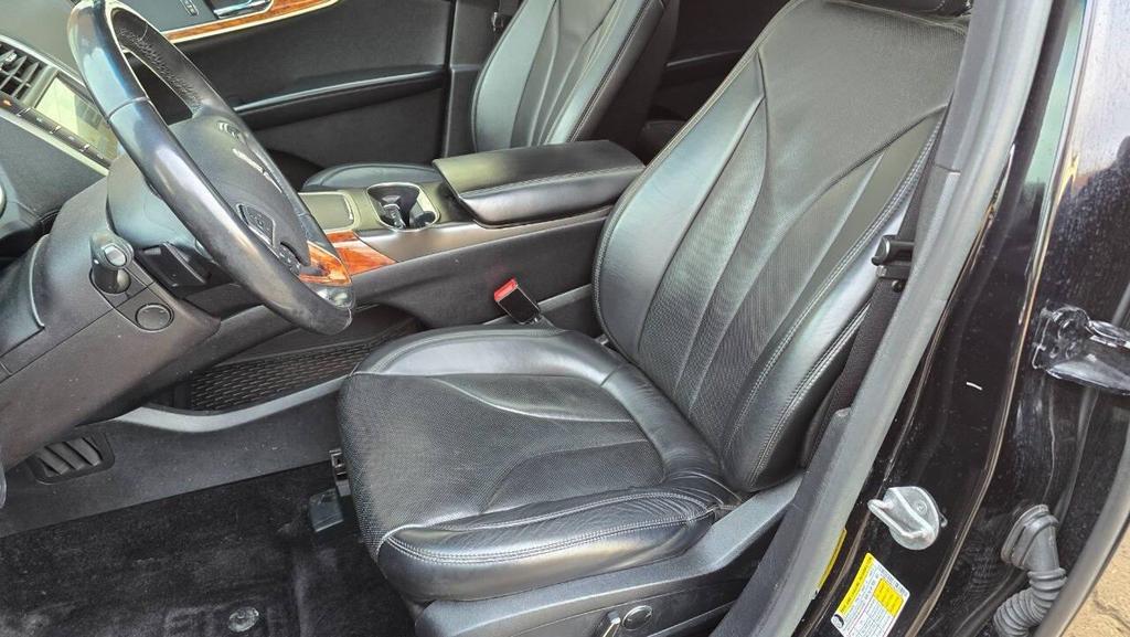 used 2016 Lincoln MKX car, priced at $18,750